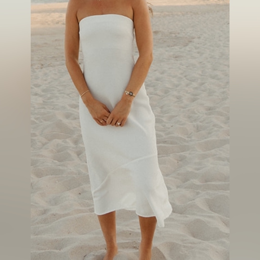 Aritzia Babaton satin maxi dress in light birch